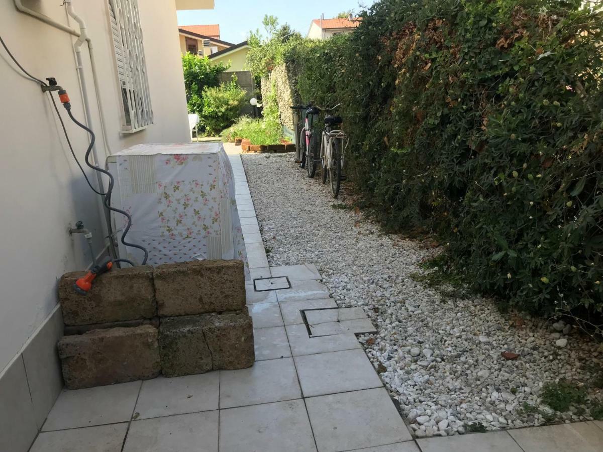 Casa Vacanze Vespucci Torre del Lago Puccini Exterior photo